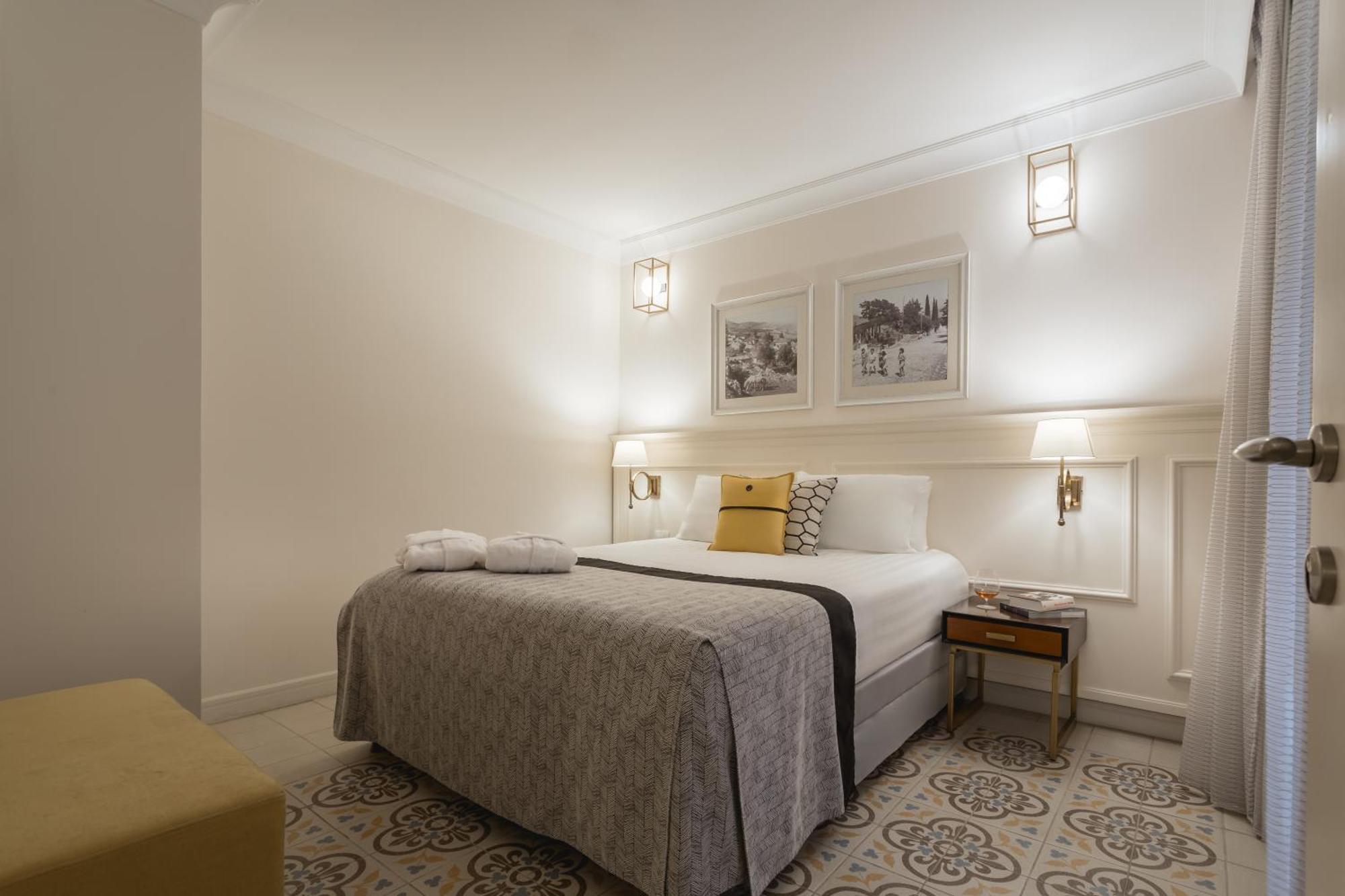 Edmond Luxury Hotel & Spa 로쉬 피나 외부 사진